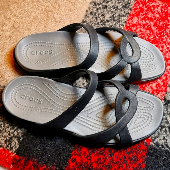 Black CROCS sandals ~ size 8 ~ new without tags